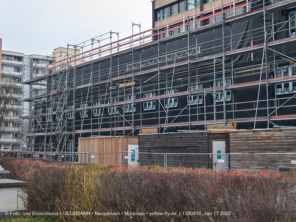 18.01.2022 - Baustelle zur Montessori Schule im Plettzentrum Neuperlach